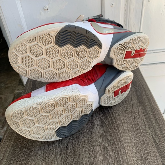 Nike - Picture 7 of 7